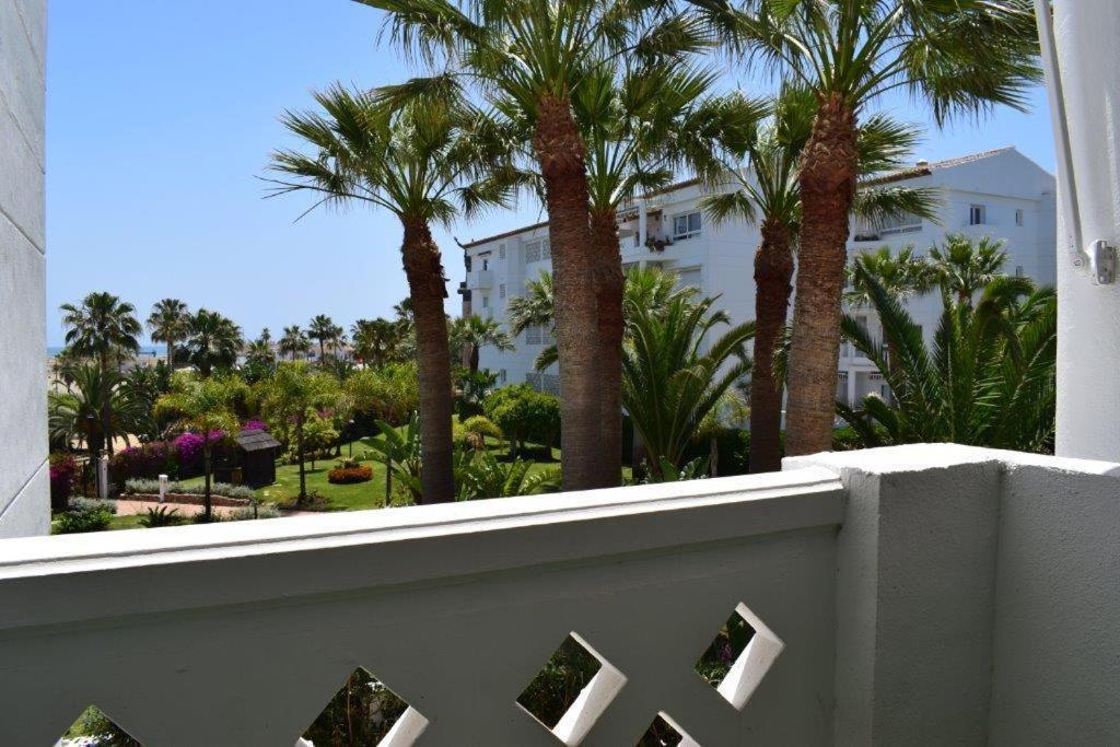 Apto. Playa Rocio_Apto._60_1º_Puerto Banus Marbella Esterno foto